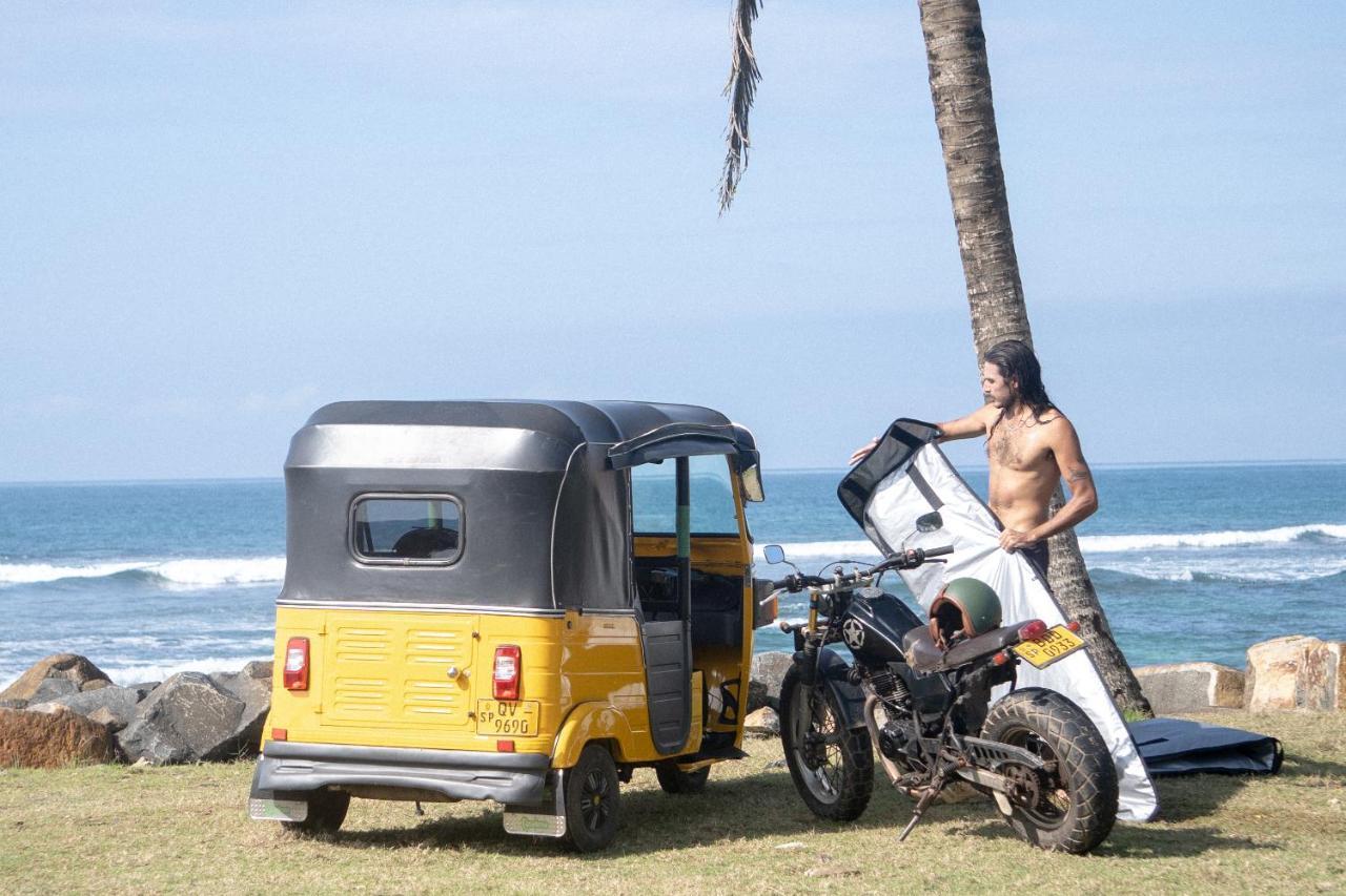Lotus Surf And Wellness Διαμέρισμα Ahangama Εξωτερικό φωτογραφία
